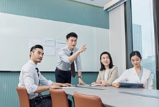構(gòu)建專業(yè)高效的企業(yè)官網(wǎng)，是一個(gè)涉及美學(xué)、策略等的綜合工程